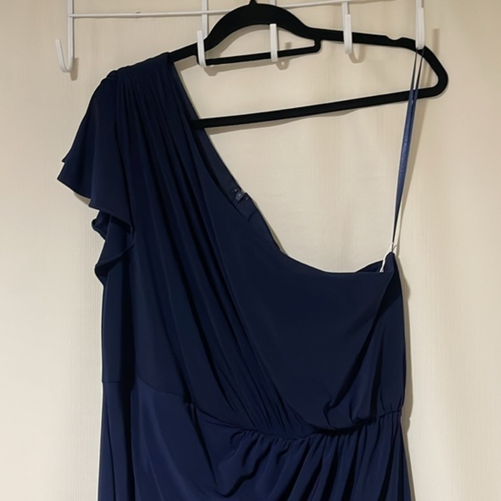 Mac Duggal Women's Ruffled One Shoulder Gown Size 14 - Picture 6 of 15